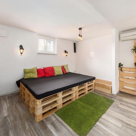Apartments Rok Ljubljana Buitenkant foto